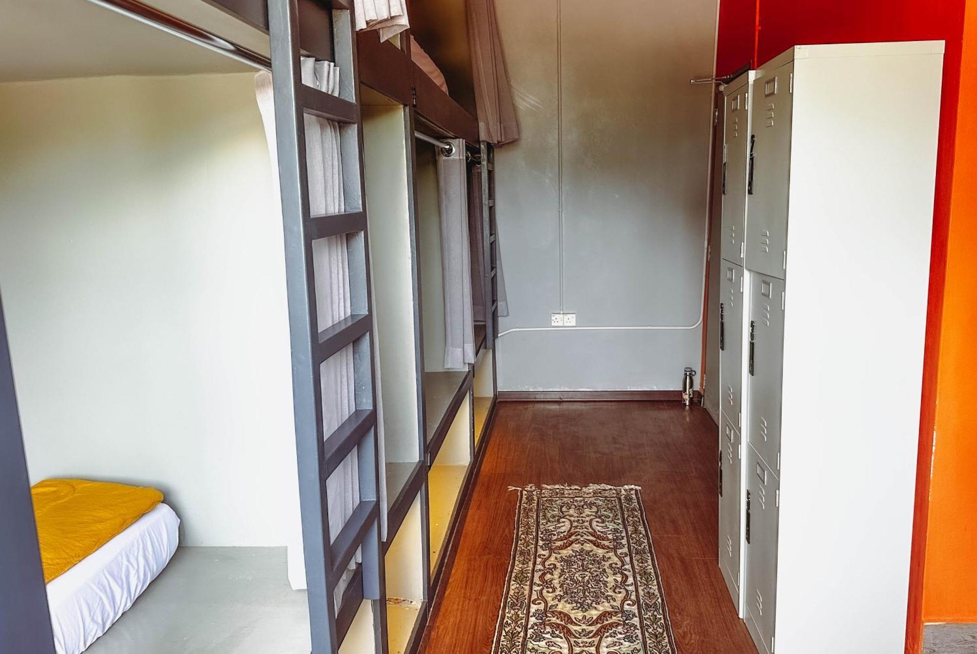Arch Dormitorio Cenang Pantai Cenang  Exterior foto